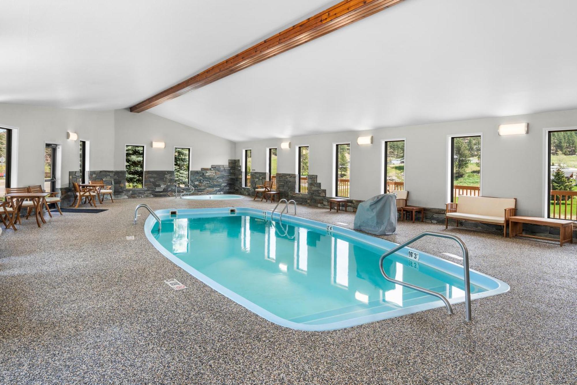 Everspring Inn & Suites Hill City Zewnętrze zdjęcie